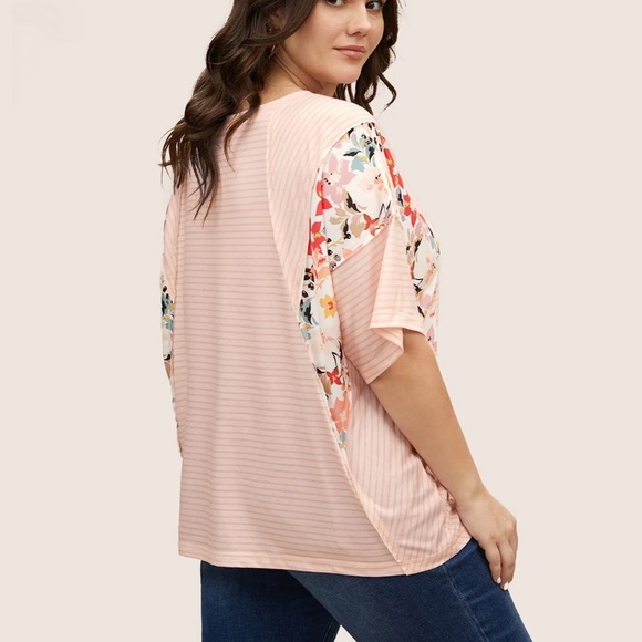 BloomChic Plus Size 3XL Crew Neck Striped Patchwork Floral Print T-shirt us22 - Picture 2 of 7